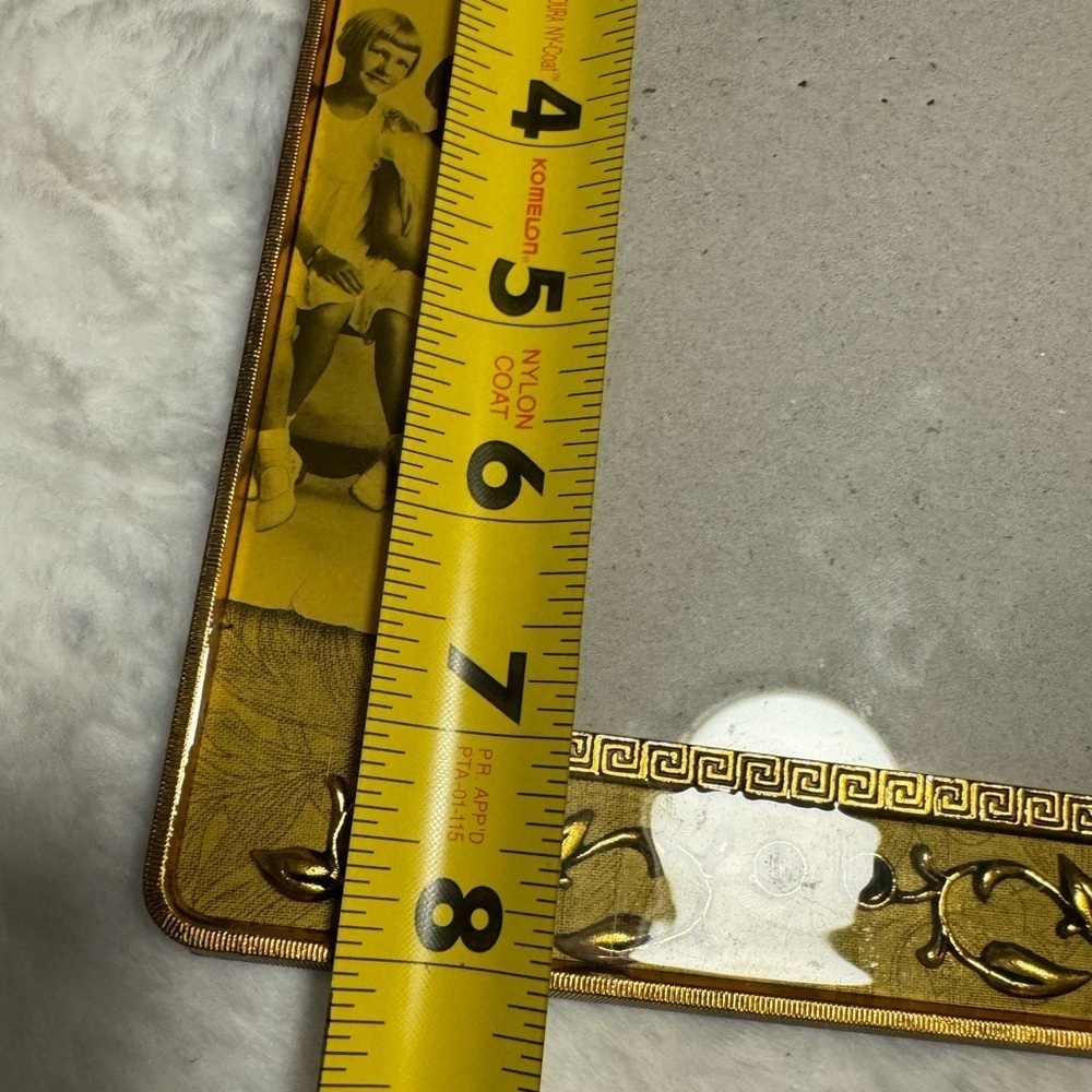 2003 Sisters Thompson Photo Frame 6X8 Gold Heavy Scrollwork Pearls Fancy VTG - Picture 10 of 15